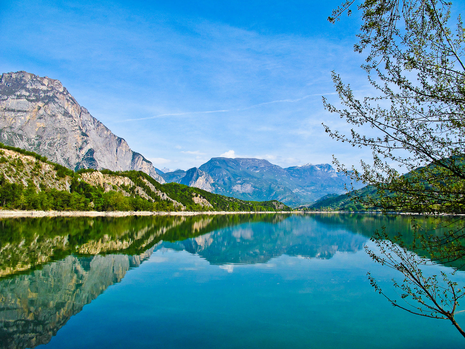 Lago di Cavedine Pisoni
