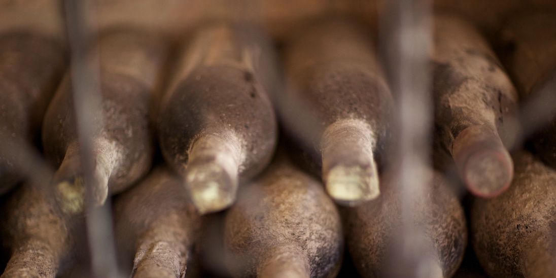 Cosa fare se il tappo del vino ha della muffa?